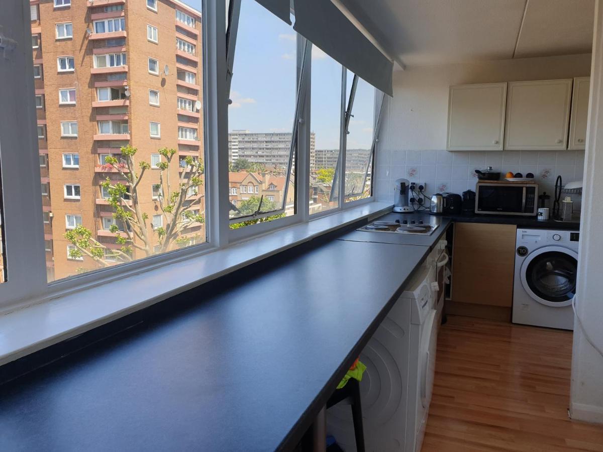 Elephant & Castle - Zone 2 - Private Rooms - Shared Bathroom ลอนดอน ภายนอก รูปภาพ